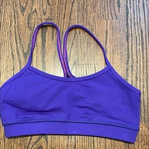 Lululemon sports bra